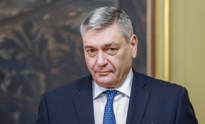 ���þ� "�ѱ��� ��ũ�� ��󹫱� �����ϸ� ����"